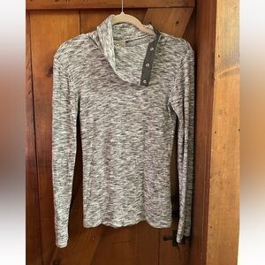 Anthropologie Gray Ribbed Long Sleeve Top Sz S